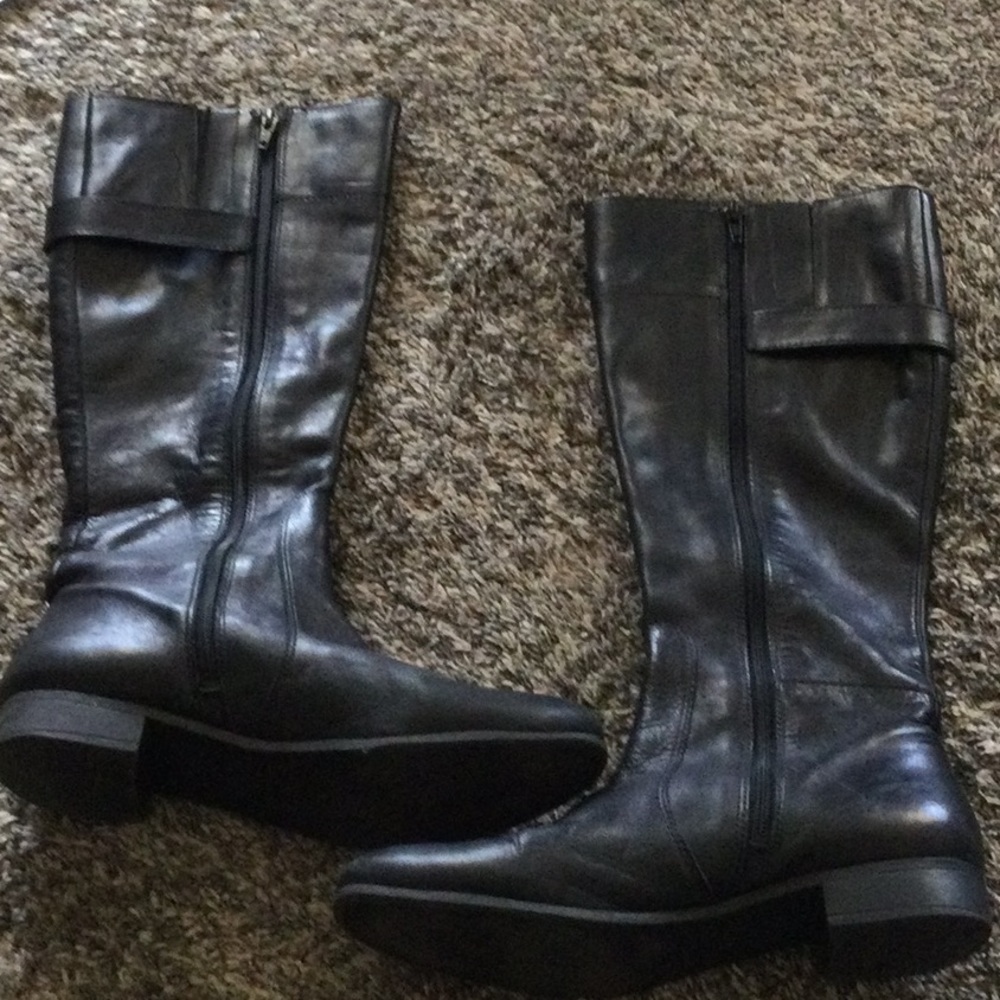 Nine West, size 10 womens boots